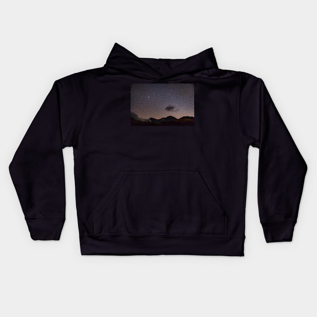 Snowdon at Night Kids Hoodie by dasantillo